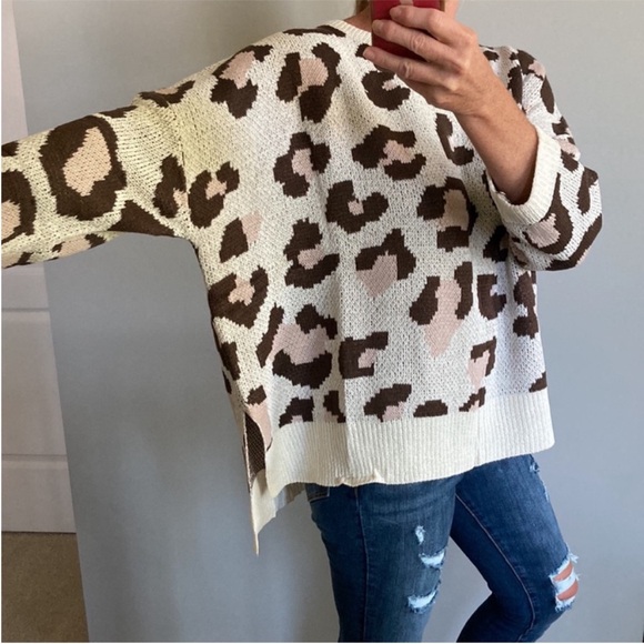Animal Print Dolman Sleeve Oversized Fit Sweater - Picture 6 of 13